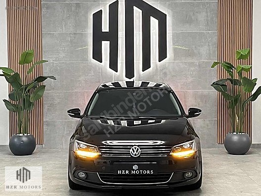 HZR MOTORS HATASIZ 2013 VW JETTA 1.6 TDI COMFORTLİNE CARPLAY