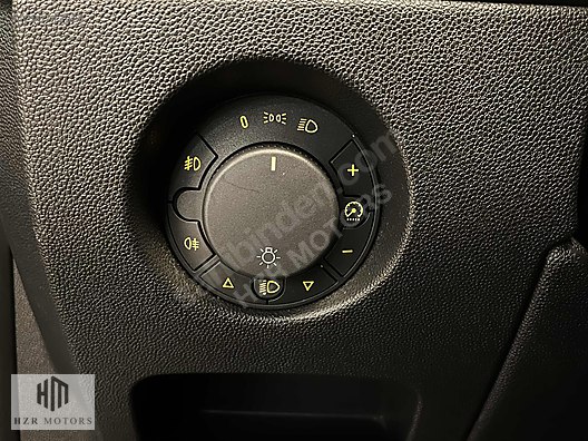 HZR MOTORS 2007 OPEL CORSA 1.4 TWİNPORT ENJOY CARPLAY OTOMATİK