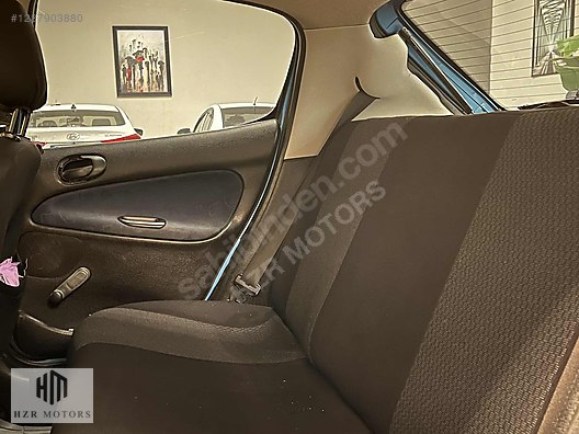 HZR MOTORS 2002 PEUGEOT 206 1.4 XR OTOMATİK