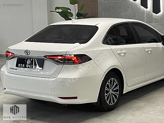 HZR MOTORS HATASIZ 2022 TOYOTA CORALLA 1.5 VİSİON OTOMATİK