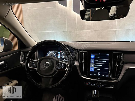 HZR MOTORS 2020 HATASIZ VOLVO COUNTRY 2.0 D4 HAYALET CAM TAVAN