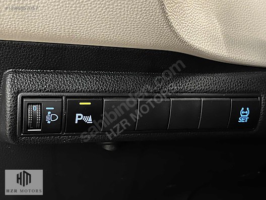 HZR MOTORS 2021 HATASIZ TOYOTA COROLLA 1.5 VİSİON CAR PLAY