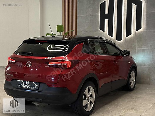HZR MOTORS 2018 HATASIZ OPEL GRANDLAND X 1.6 D ENJOY CAM TAVAN