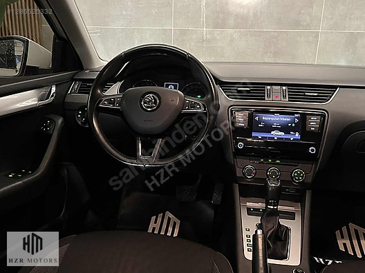 HZR MOTORS 2018 SKODA OCTAVİA 1.6 TDI OPTİMAL OTOMATİK