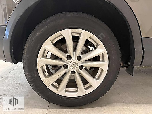 HZR MOTORS 2014 NİSSAN QASHQAİ 1.5 DCİ SKY PACK CAM TAVAN