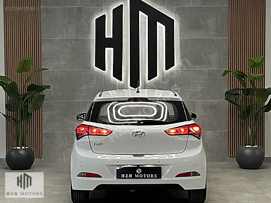 HZR MOTORS 2017 HYUNDAİ İ20 1.4 MPI JUMP G.GÖRÜŞ