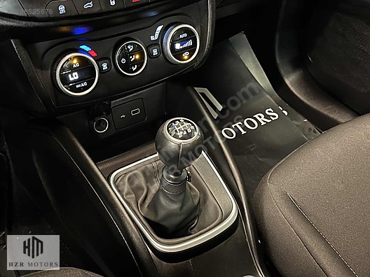 HZR MOTORS HATASIZ 2023 FIAT EGEA 1.4 FİRE URBAN 95 HP