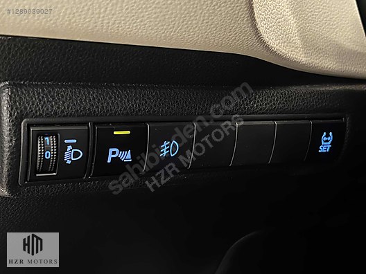 HZR MOTORS HATASIZ 2022 TOYOTA CORALLA 1.5 VİSİON OTOMATİK