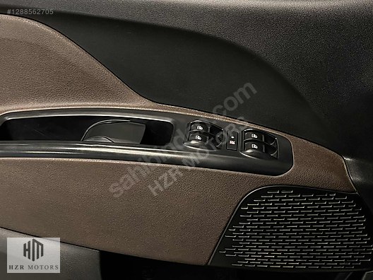 HZR MOTORS 2017 DOBLO COMBİ 1.6 MULTİJET TREKKİNG DİJİTAL.KLİMA