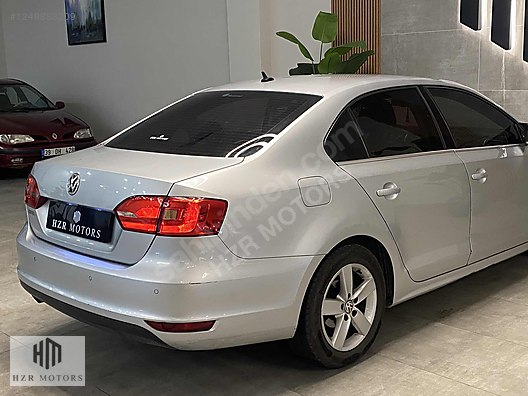 HZR MOTORS %30 PEŞİN KALAN SENET 2013 JETTA 1.2 TSI COMFORTLİNE