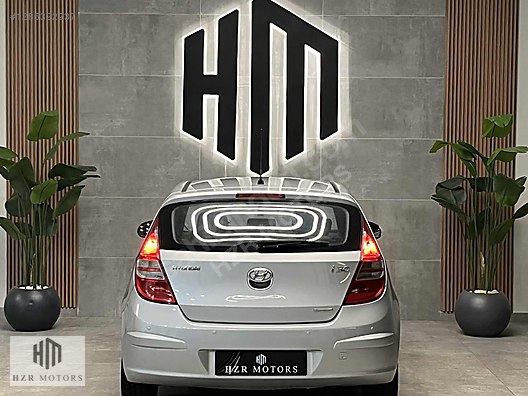 HZR MOTORS 2008 HYUNDAİ İ30 1.6 CRDI SELECT OTOMATİK