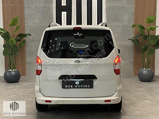 HZR MOTORS 2023 HATASIZ 2023 FORD COURİER 1.5 TDCI TİTANİUM PLUS