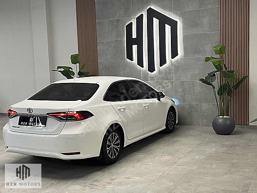 HZR MOTORS HATASIZ 2022 TOYOTA CORALLA 1.5 VİSİON OTOMATİK