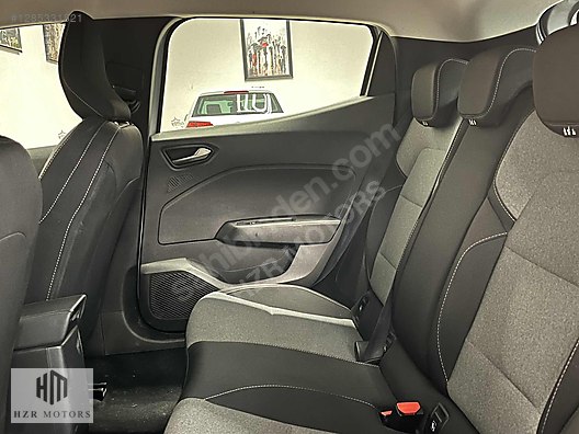 HZR MOTORS 2024 HATASIZ RENAULT CLİO 1.0TCE NAVİGASYON