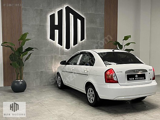 HZR MOTORS 2012 HATASIZ HYUNDAİ ACCENT 1.5 CRDİ PRİME KLİMA