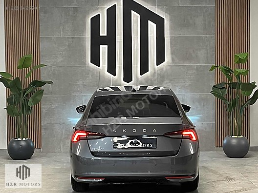 HZR MOTORS HATASIZ 2025 SKODA OCTAVIA 1.5 MHEV ELİTE CARPLAY