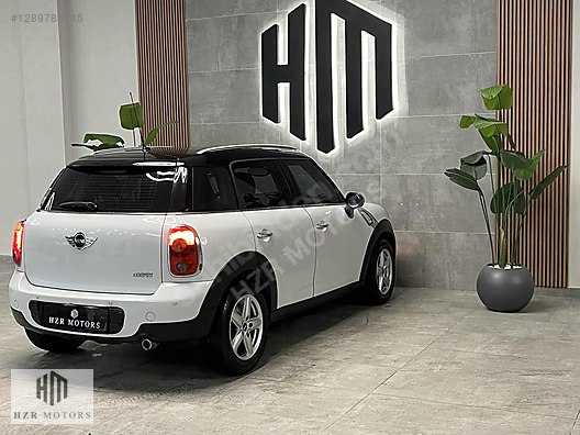 HZR MOTORS 2012 MİNİ COUNTRYMAN 1.6 CAM TAVAN