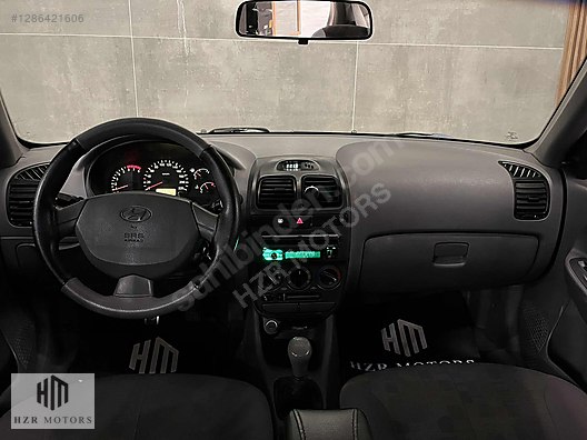 HZR MOTORS 2004 HYUNDAİ ACCENT 1.3 ADMİRE 4 CAM OTOMATİK KLİMA