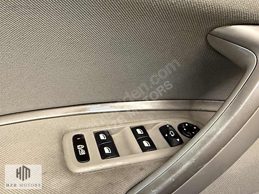 HZR MOTORS CİTROEN C5 1.6 HDI CONFORT DİJİTAL KLİMA