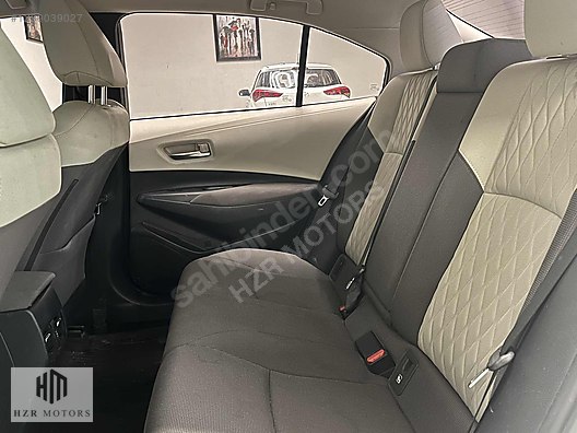 HZR MOTORS HATASIZ 2022 TOYOTA CORALLA 1.5 VİSİON OTOMATİK