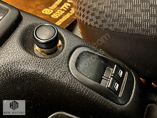 HZR MOTORS 2002 PEUGEOT 206 1.4 XR OTOMATİK