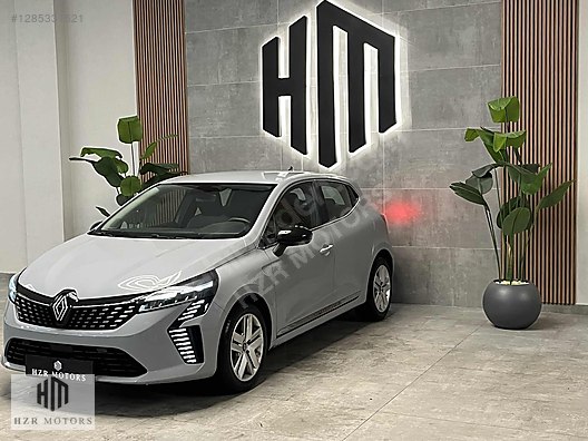 HZR MOTORS 2024 HATASIZ RENAULT CLİO 1.0TCE NAVİGASYON