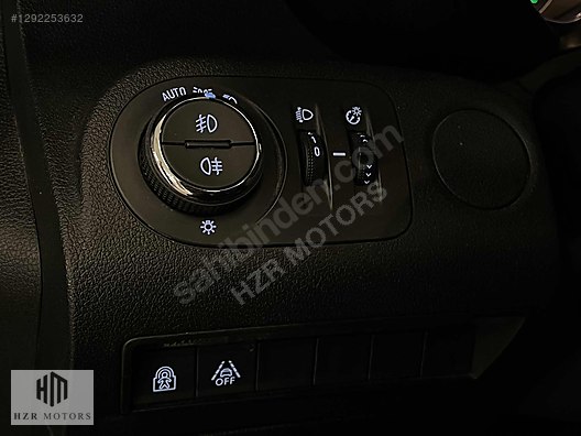 HZR MOTORS 2021 OPEL COMBO LİFE 1.5 D ELEGANCE CARPLAY CAM TAVAN