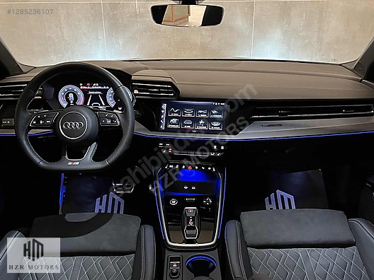 HZR MOTORS 2025 HATASIZ AUDİ A3 SPORTBACK 35 TFSI HAFIZA ISITMA