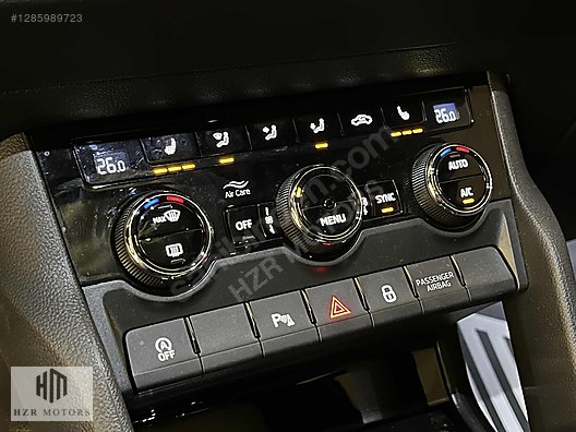 HZR MOTORS HATASIZ 2023 SKODA KAROQ 1.5 TSI SPORTLİNE ISITMA