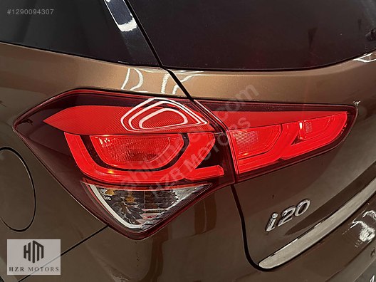 HZR MOTORS HATASIZ 2017 HYUNDAİ i20 1.2 MPI STYLE CAM TAVAN