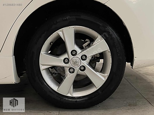 HZR MOTORS 2012 TOYOTA AURİS 1.6 COMFORT EXTRA OTOMATİK