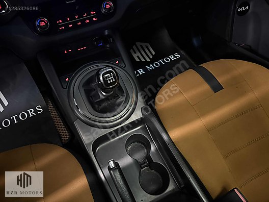 HZR MOTORS KİA SPORTAGE 1.6GSL PLUS ISITMA CAM TAVAN GERİ GÖRÜŞ