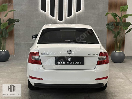 HZR MOTORS 2016 SKODA OCTAVİA 1.6 TDI OPTİMAL OTOMATİK