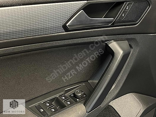 HZR MOTORS 2021 VW TİGUAN 1.5 TSI LİFE CAM TAVAN CAR PLAY