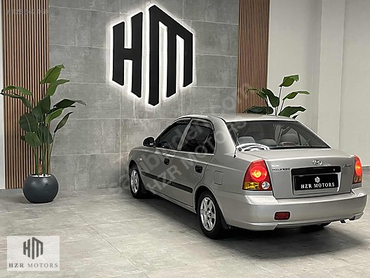 HZR MOTORS 2004 HYUNDAİ ACCENT 1.3 ADMİRE 4 CAM OTOMATİK KLİMA