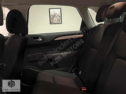 HZR MOTORS 2012 CİTROEN C4 1.6 HDI CONFORT DİJİTAL KLİMA