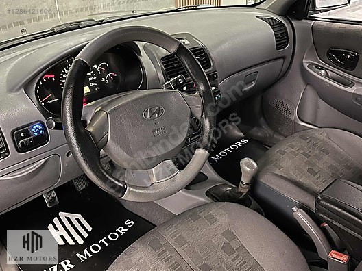 HZR MOTORS 2004 HYUNDAİ ACCENT 1.3 ADMİRE 4 CAM OTOMATİK KLİMA