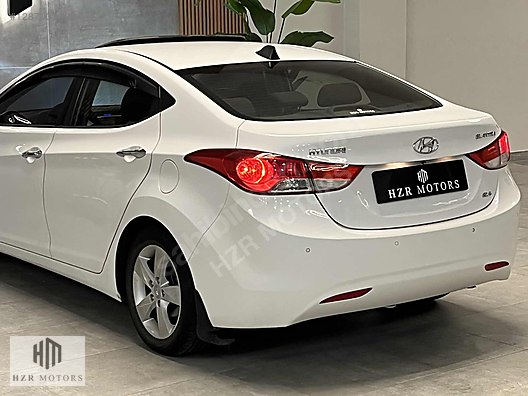HZR MOTORS 2012 HYUNDAİ ELANTRA 1.6 D-CVVT TUNE SUNROOF G.GÖRÜŞ