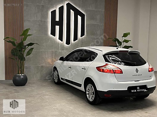 HZR MOTORS 2013 RENAULT MEGANE 1.5 DCİ TOUCH