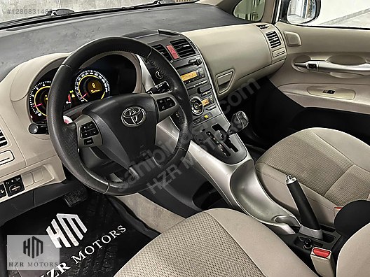 HZR MOTORS 2012 TOYOTA AURİS 1.6 COMFORT EXTRA OTOMATİK