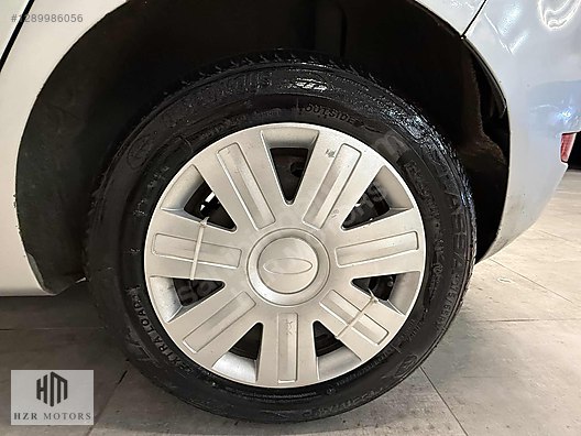 HZR MOTORS 2012 FORD FİESTA 1.4 TDCİ TREND KLİMA