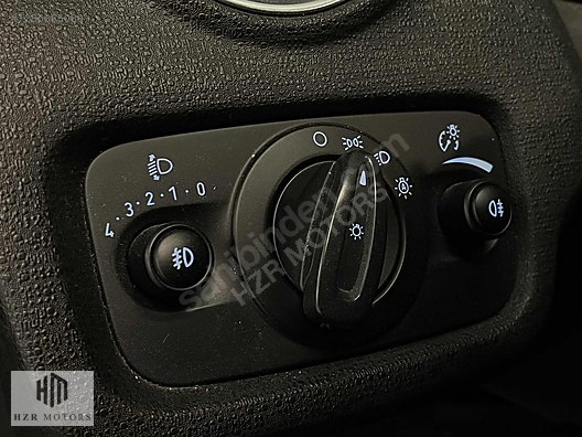 HZR MOTORS FORD FİESTA 1.6 OTOMATİK
