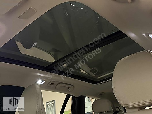 HZR MOTORS 2020 HATASIZ VOLVO COUNTRY 2.0 D4 HAYALET CAM TAVAN