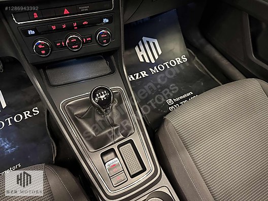 HZR MOTORS 2017 HATASIZ SEAT LEON 1.6 TDI STYLE CAM TAVAN