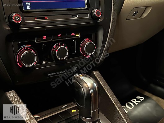 HZR MOTORS HATASIZ 2013 VW JETTA 1.6 TDI COMFORTLİNE CARPLAY