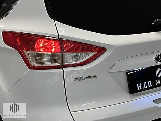 HZR MOTORS FORD KUGA 1.5 ECOBOOST TİTANİUM SUNROOF