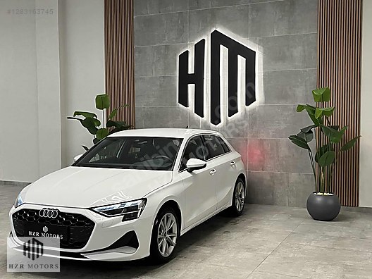HZR MOTORS 2025 HATASIZ A3 35 TFSI ADVANCED TABA NAVİGASYON