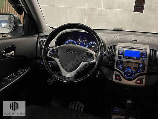 HZR MOTORS 2008 HYUNDAİ İ30 1.6 CRDI SELECT OTOMATİK