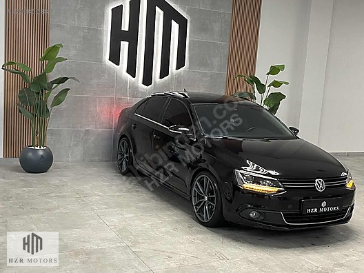 HZR MOTORS HATASIZ 2013 VW JETTA 1.6 TDI COMFORTLİNE CARPLAY