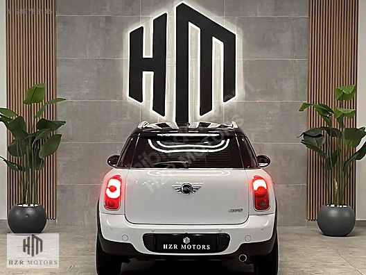 HZR MOTORS 2012 MİNİ COUNTRYMAN 1.6 CAM TAVAN